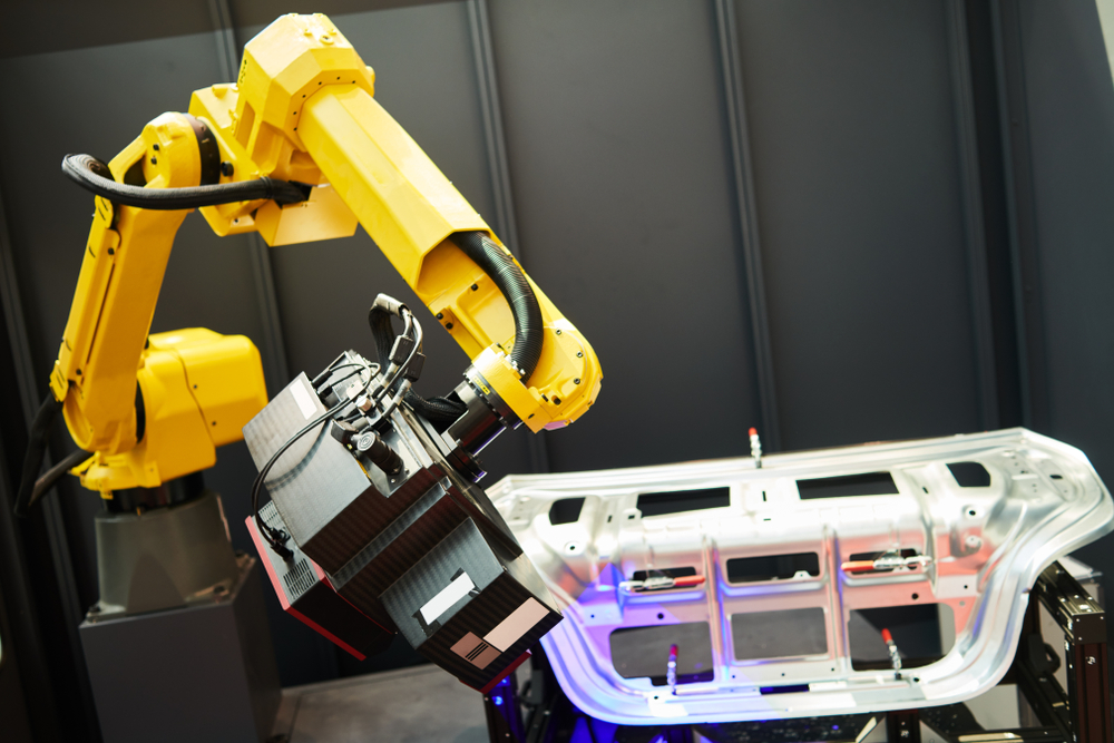 Tích hợp robot công nghiệp trong sản xuất lĩnh vực nhôm