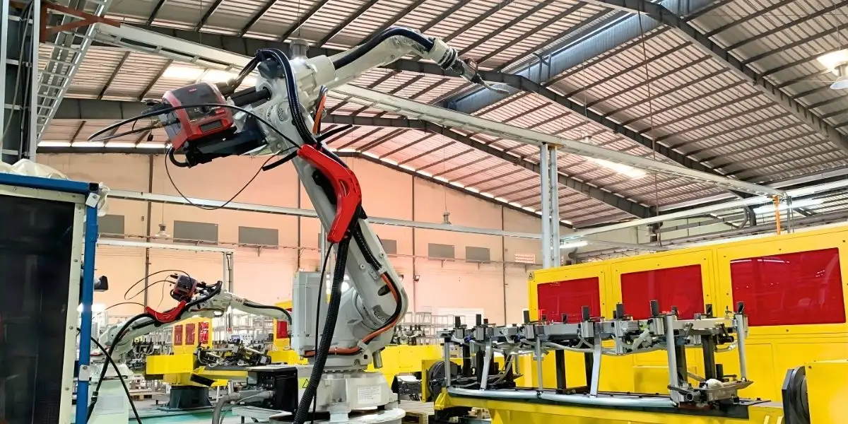 Giải pháp robot hàn dự án thực tế của Robotnext