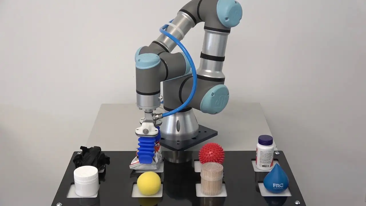 Robot gripper mềm có khả năng thích ứng với nhiều hình dạng vật thể